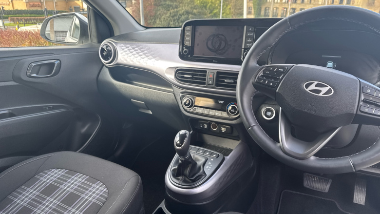 Hyundai i10 1.0 [63] Premium 5dr Auto [Nav] Petrol Hatchback